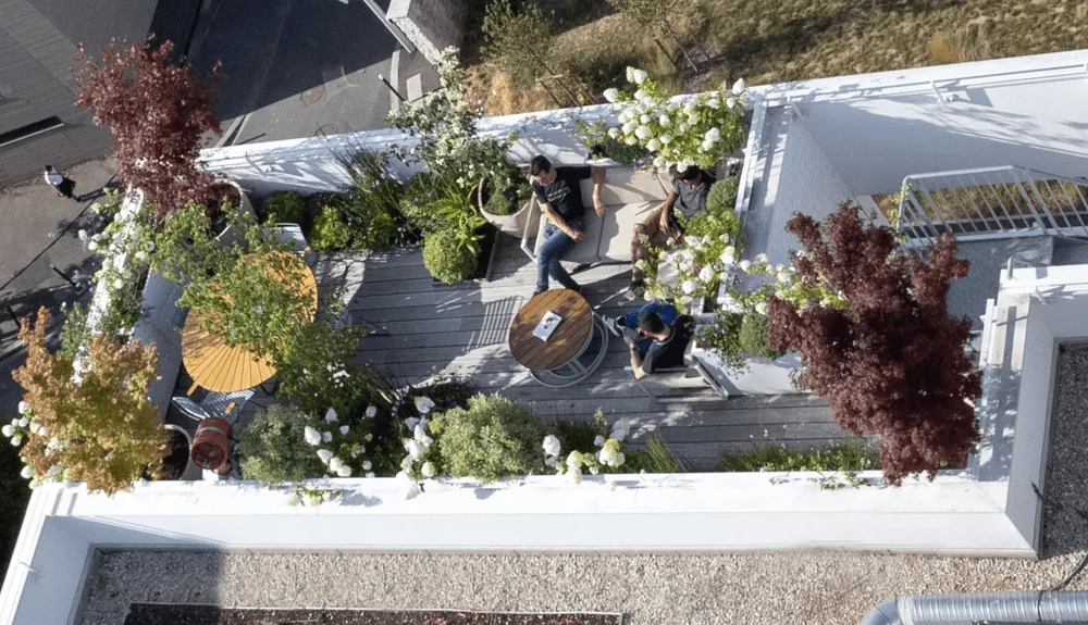 Structures & extérieur — vue 3